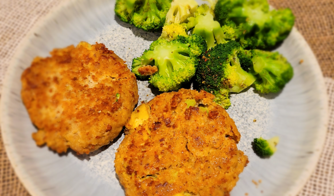 Turkey Avocado Burgers;  Keeping your Family Healthy on a Budget!!